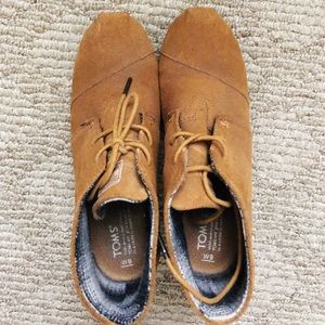 TOMS Desert Wedge Booties, Suede